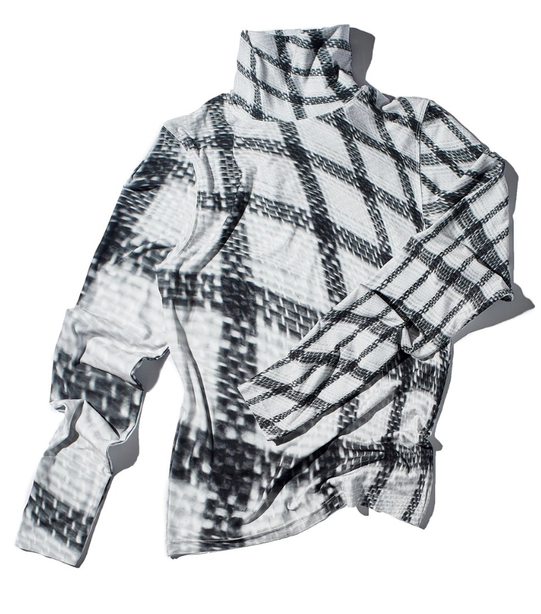Grid Print Contour Turtleneck
