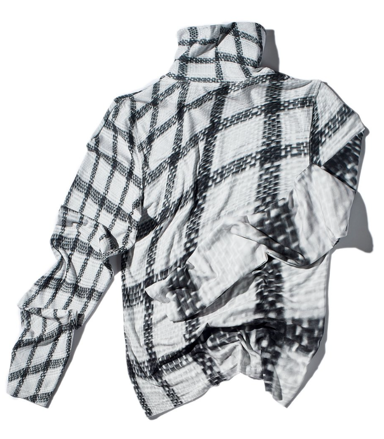 Grid Print Contour Turtleneck